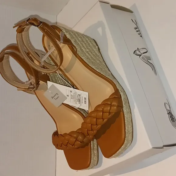 🆕️ A New Day - Lovely Joyce Tan Sandals! ❤️
