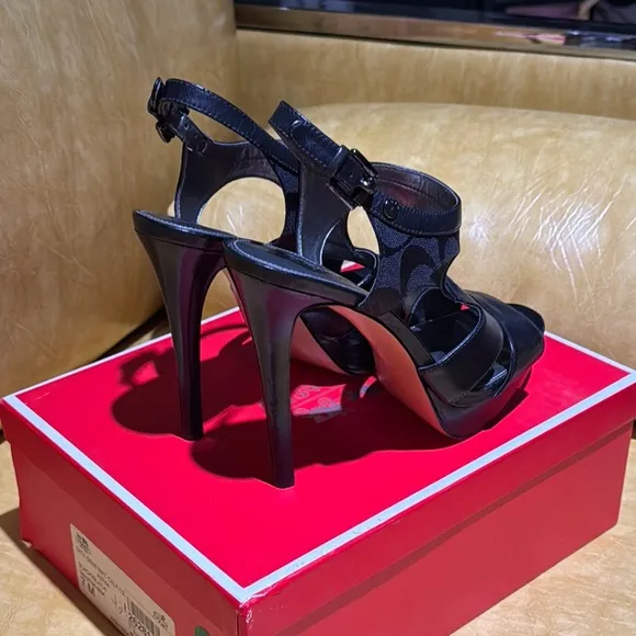 🔥 🔥 🔥 Coach Black Strappy High Heel Sandals