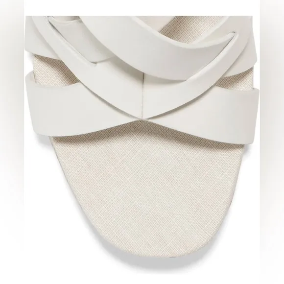🐘🐘 Cole Haan Wedge Sandals