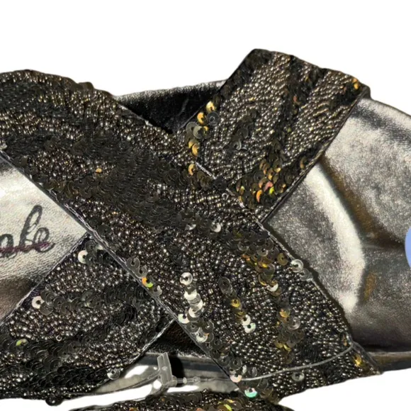 - FREE PEOPLE Moonchild slip on sandals NEW