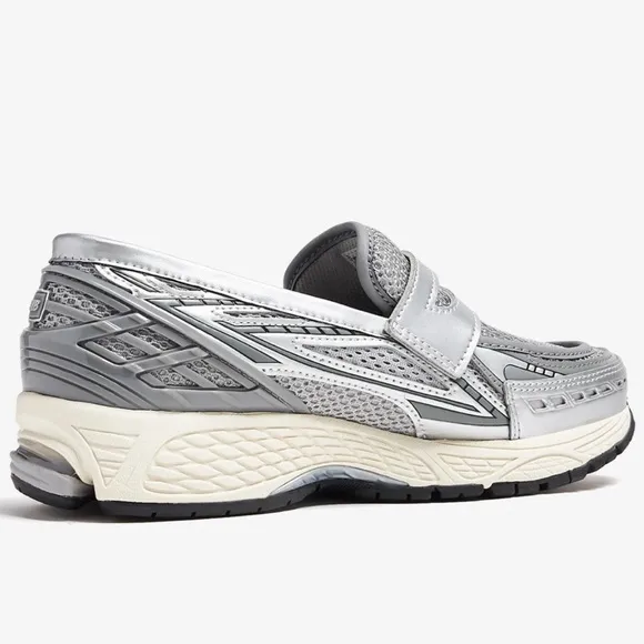 📎 NEW BALANCE 1906L LOAFERS SILVER 📎