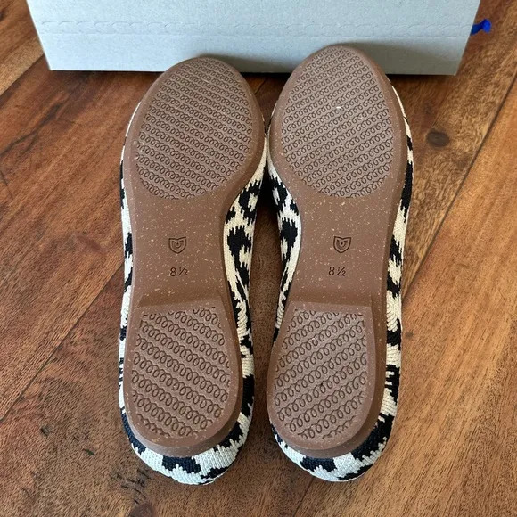 ☀️ NIB ROTHY’S Sandy Cat Lounge Loafers