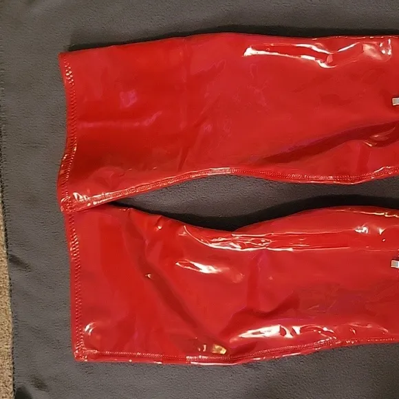❤️ NWOB PATENT LEATHER RED THIGH HIGH BOOTS SIZE 11