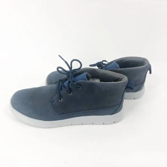✅ UGG Canoe Waterproof Leather Mid-Top Sneakers, Kids 5