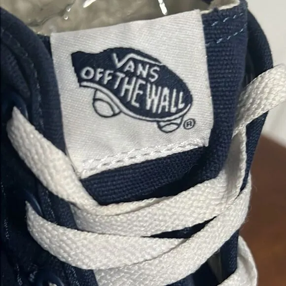 🔥🔥 VANS OLD SKOOL SK8 Hi Canvas Navy Sneakers - Men 8 / Women 9.5 - EXCELLENT