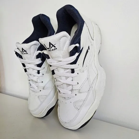 1996 LA Gear Women’s White Workout Walking Trainers Split Leather Sneakers 7.5