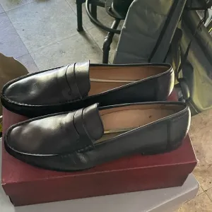 $395 New Pauli black loafers size 13 D