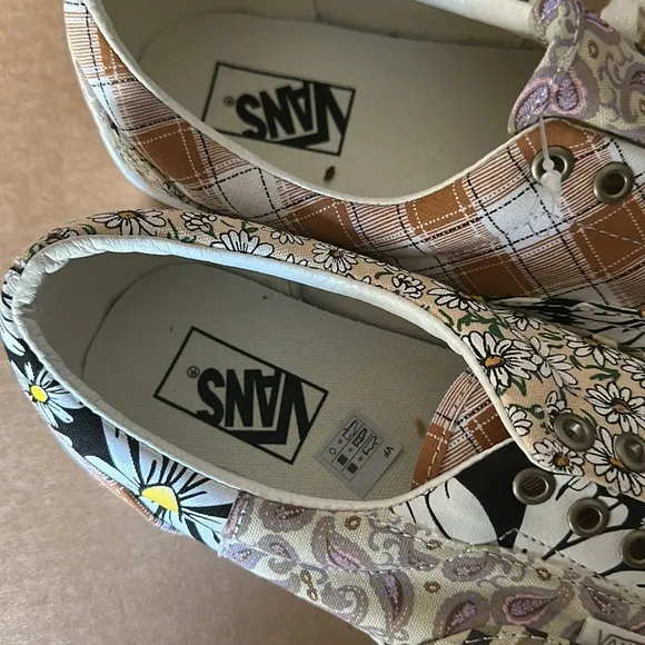 #55❤️ BRAND NEW VANS ERA MEADOW PATCHWORK SNEAKERS