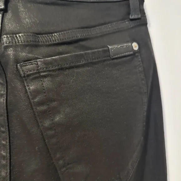 7 for all mankind HIGH WAIST SLIM KICK IN COATED BLACK