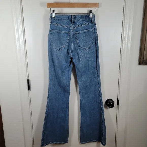 Abercrombie &amp; Fitch Ultra High Rise Vintage Flare Jeans Size 24/00R