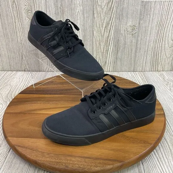 Adidas Men's Size 10 La Marque Aux Bandes Black on Black Canvas Low Top Sneakers