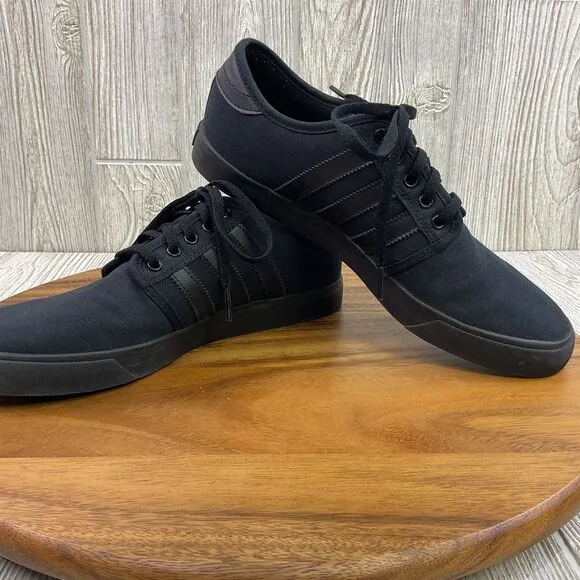 Adidas Men's Size 10 La Marque Aux Bandes Black on Black Canvas Low Top Sneakers