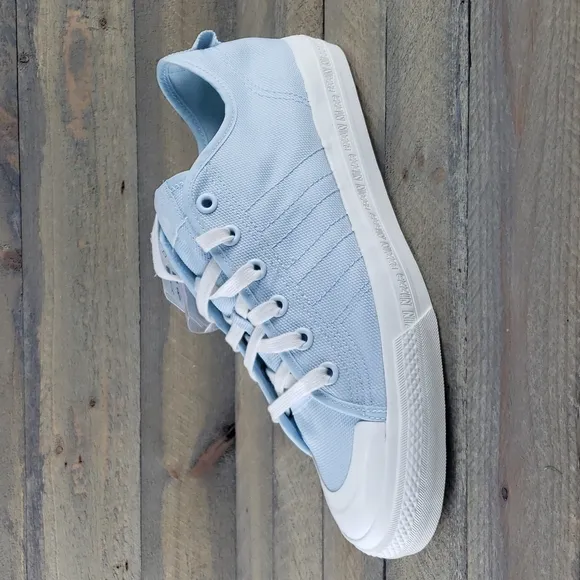 adidas Nizza RF Sky Tint / Off White Men's Original Casual Sneakers
