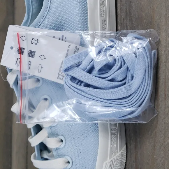 adidas Nizza RF Sky Tint / Off White Men's Original Casual Sneakers