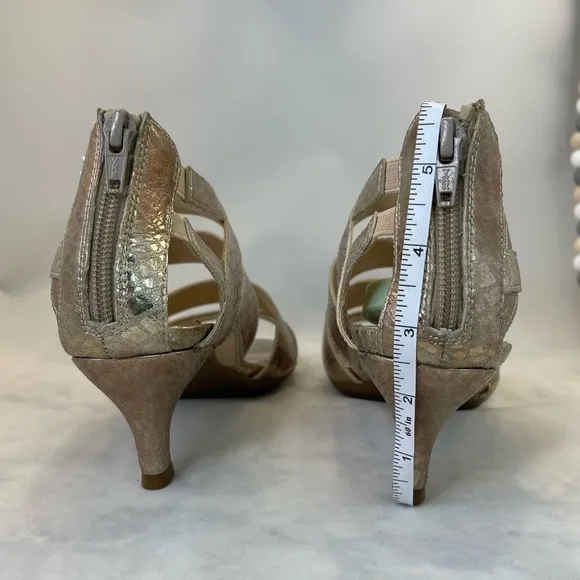 Aerosoles Gold Masquerade heel Sandals Womens Size 8M