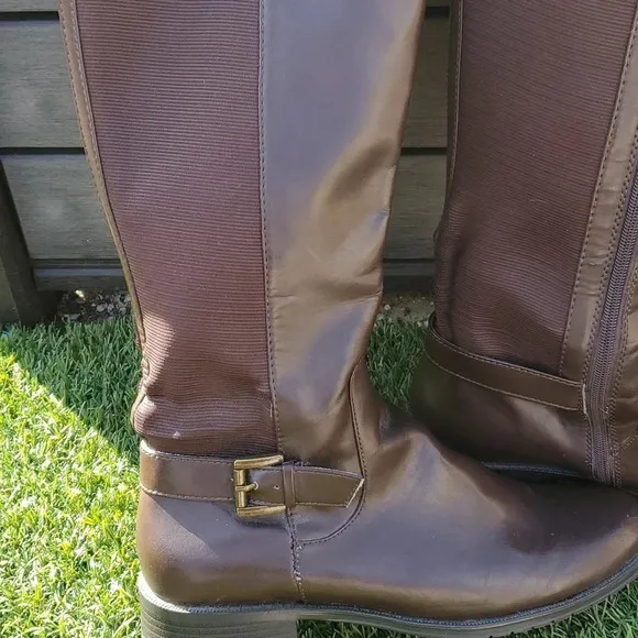 Aerosoles Hayride Womens Riding Boots with Side Stretch Panel for Wider Calfs