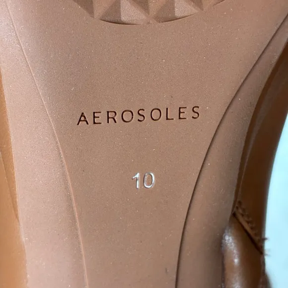 AEROSOLES “Sussex” Mid-Calf Platform Zip Up Boots in Cognac. New Without Tag.