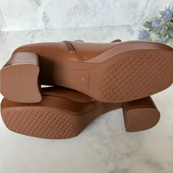 AEROSOLES “Sussex” Mid-Calf Platform Zip Up Boots in Cognac. New Without Tag.