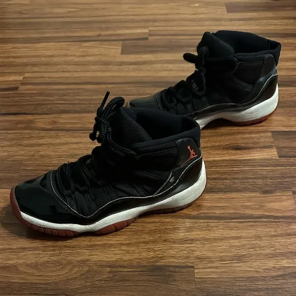 Air Jordan 11 Retro Playoffs Bred GS Sneakers, Size: 6.5Y