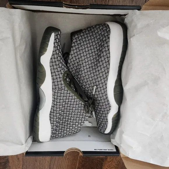 Air Jordan Future BG Olive Canvas Sneaker size 5.5Y/ Womens 7/ Euro 38