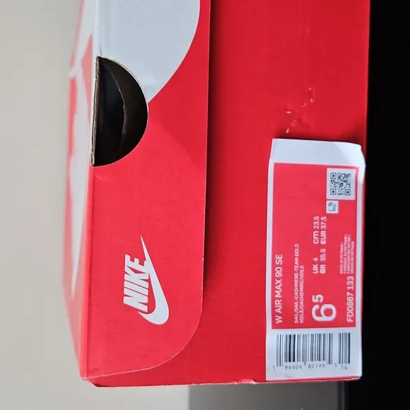 Air Max 90 The Future Is Equal Sneakers