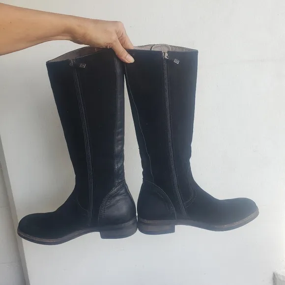 Alberto Fermani Riding Boots Black Suede Buckle back Zip Up size 7