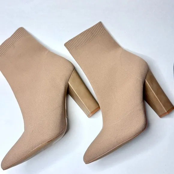 ALDO Nicoletta Beige Sock Boots Women’s Size 11 Block Heel Pointed Toe