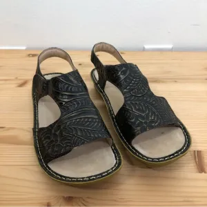 Alegria 39 Sandals Vik-153 Leather Embossed Floral Women Bronze Metallic Comfort