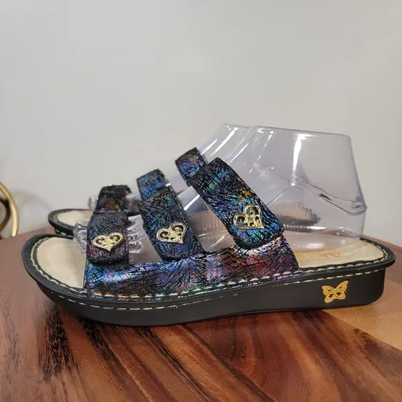 Alegria Audrey Iridescent Slide Sandals Three Strap Heart Decoration Size 39