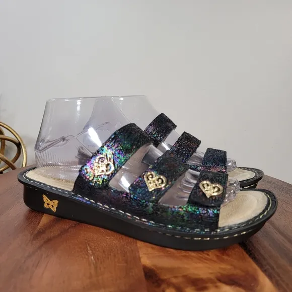Alegria Audrey Iridescent Slide Sandals Three Strap Heart Decoration Size 39
