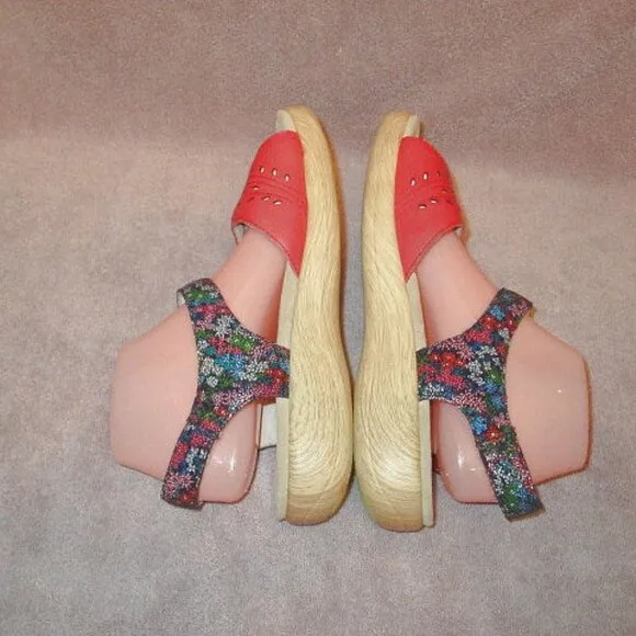 Alegria Jesa Botanicool Sandals Size 11 42 Leather Ankle Strap Arch Comfort Cush