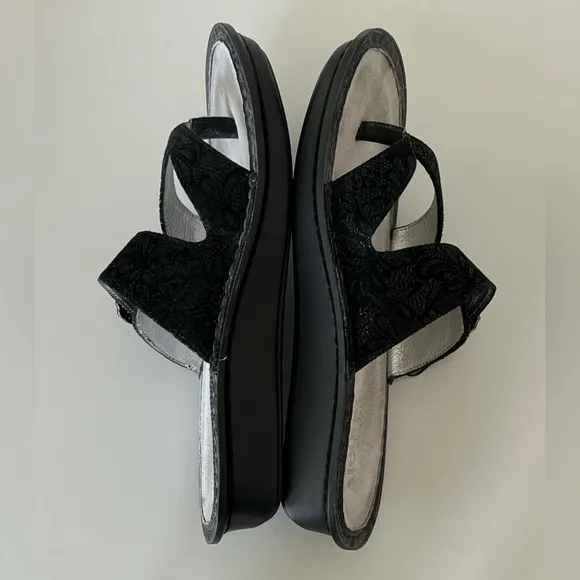 Alegria Valentina Black Leaf Buckle Floral Comfort Sandals Size 41