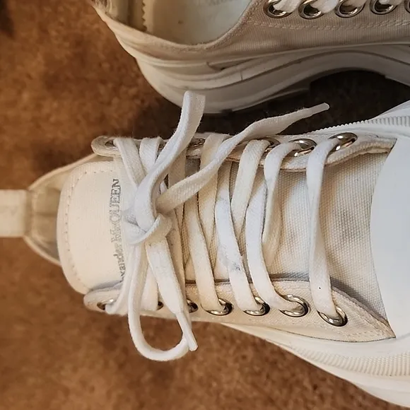 Alexander McQueen Tread Slick Canvas Low Top Sneakers