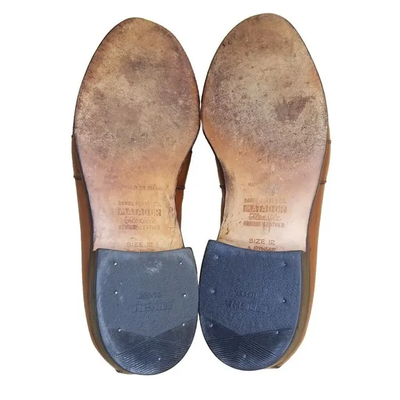 Allen Edmonds Chelsea Loafers Men's Size 11 D Light Brown Leather Slip On Tassel