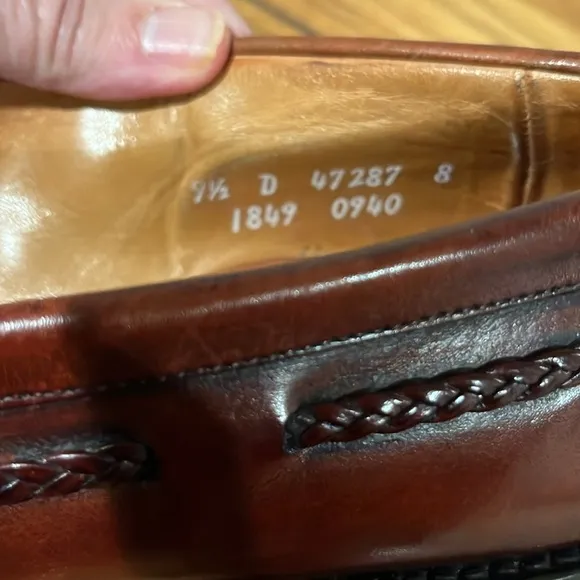 Allen Edmonds Cody British Tan Leather Loafers Size 9 1/2 D.