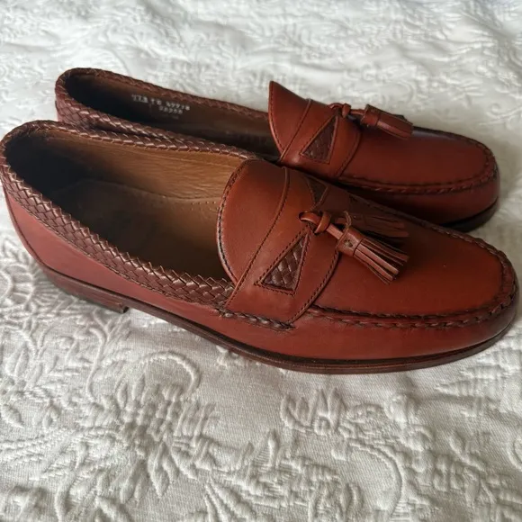 ALLEN EDMONDS Maxfield Brown Leather Slip On Loafers. Size 11