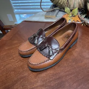 Allen Edmonds Nashua Moccasin  Loafers kiltie tassels slip on