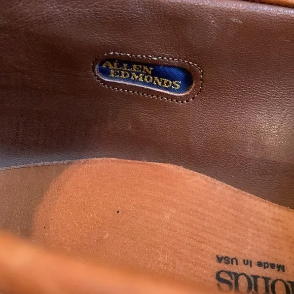 Allen Edmonds size 9.5 Bridgeton brown leather loafers
