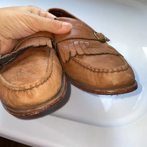Allen Edmonds Woodville tan slip on loafers with fringe &amp; buckle