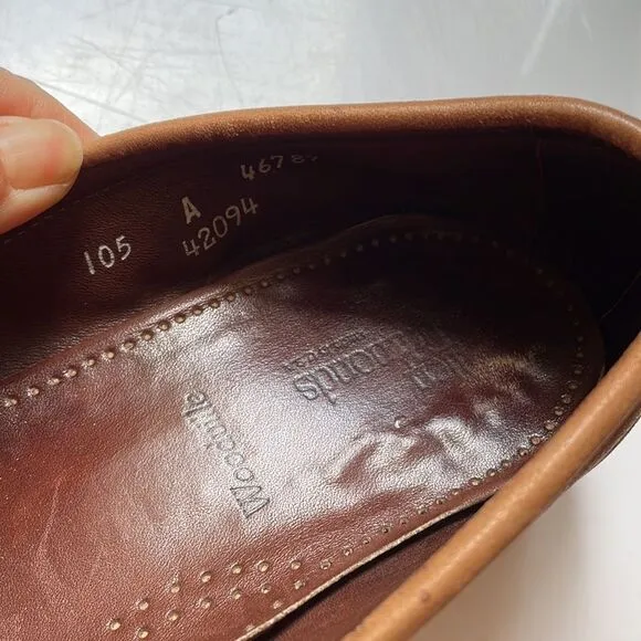 Allen Edmonds Woodville tan slip on loafers with fringe &amp; buckle