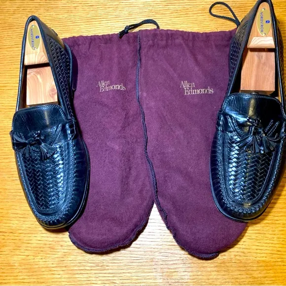Allen Edmund Loafers Black Size 11 1/2 Leather Tassels Including more;