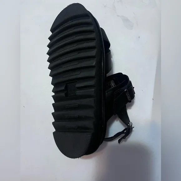 AMPUTEE LEFT FOOT ONLY Dr. Martens Womens Sz 8 Voss II Hydro Leather Sandals