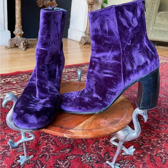 ANN DEMEULEMEESTER Purple Velvet Vintage Lavato Prugna Ankle Boots Sz 38 Size 8