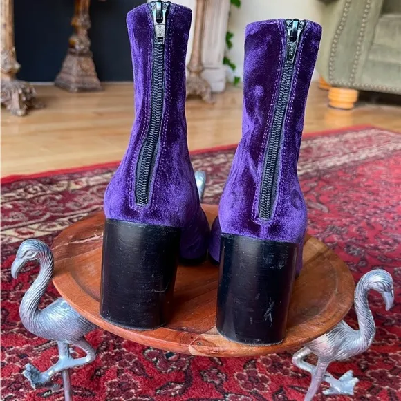 ANN DEMEULEMEESTER Purple Velvet Vintage Lavato Prugna Ankle Boots Sz 38 Size 8