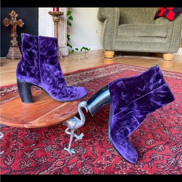 ANN DEMEULEMEESTER Purple Velvet Vintage Lavato Prugna Ankle Boots Sz 38 Size 8