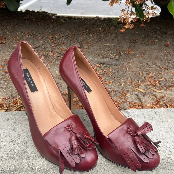 ANN TAYLOR BURGUNDY RED LEATHER HEELS PUMPS SZ 9M platform Tassels Loafers