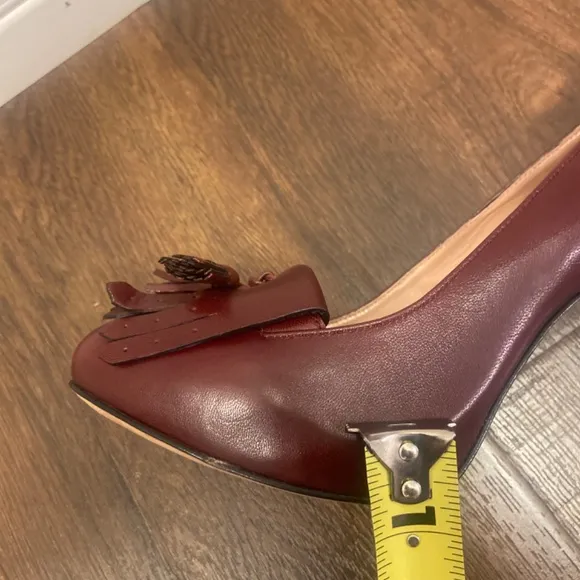 ANN TAYLOR BURGUNDY RED LEATHER HEELS PUMPS SZ 9M platform Tassels Loafers