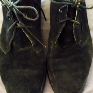 Ann Taylor Comfy Black Suede Desert Boots Lace up Women's Size 7.5