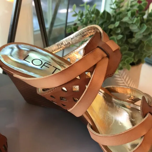 ANN TAYLOR LOFT Leather Sandals