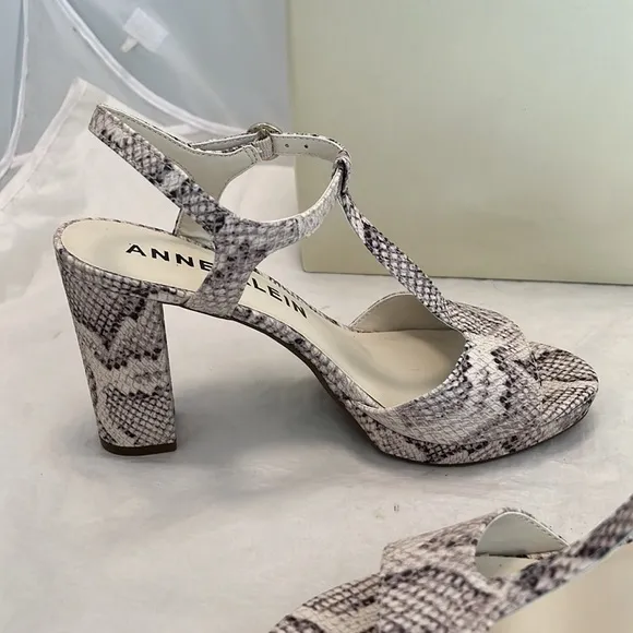 Anne Klein Vita Sandals